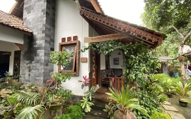 Homestay Candi Pawon Fahrurohman Syariah