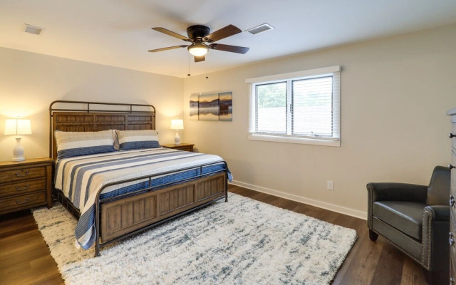 Ideally Located Blowing Rock Apartment!