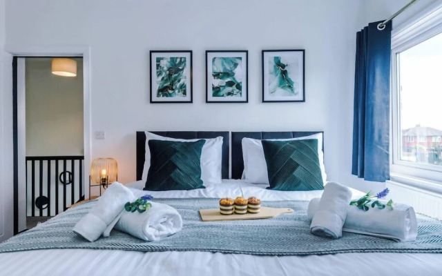 127 Minshull New Road