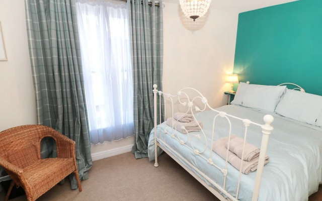 Pear Tree House