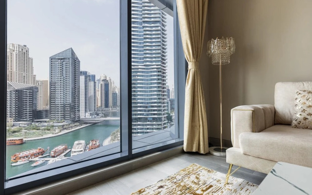 1 BR With Stunning 180 Marina View