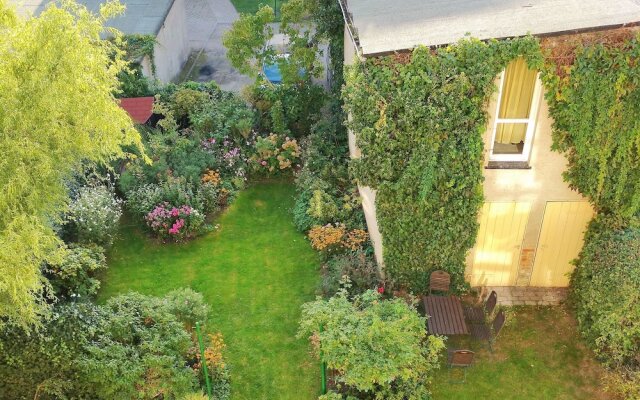 Modern Apartment in Stralsund near the Forest