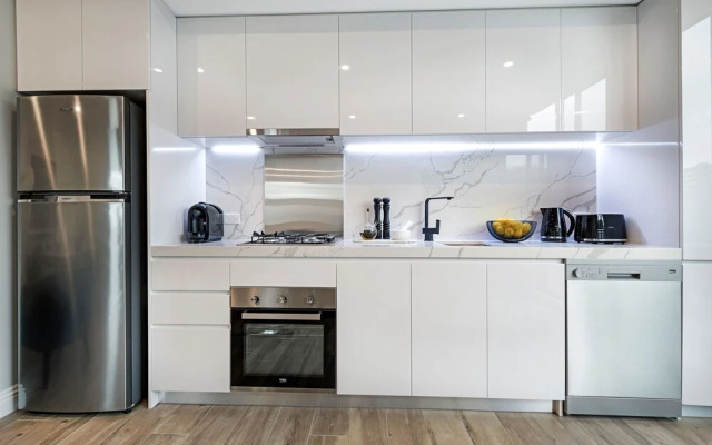 Manhattan Apartments - Caulfield North