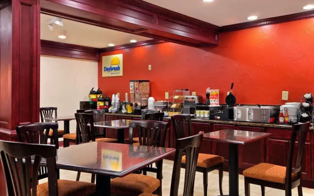 Days Inn By Wyndham Oklahoma City/Moore