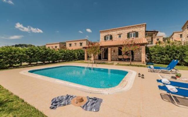Rizolia Villas Lithakia