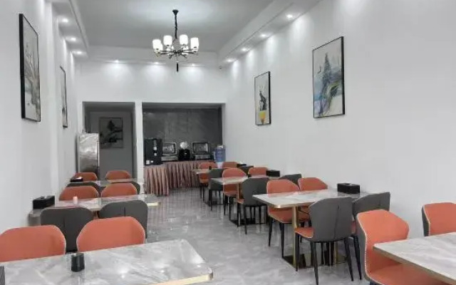 Shankee Hotel (Fogang 106 National Road)