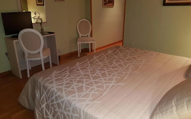 Aparta-Hotel Puertolas