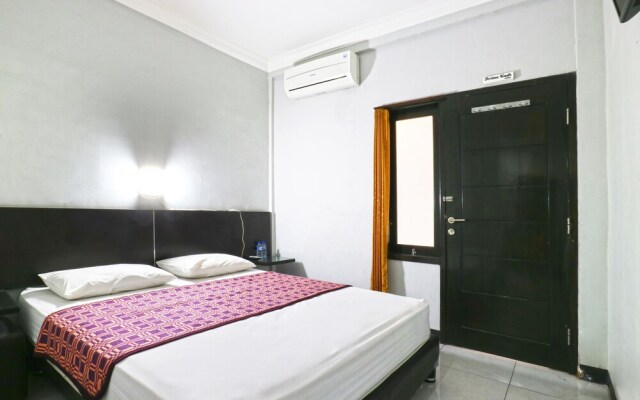 Losmen Family Syariah RedPartner