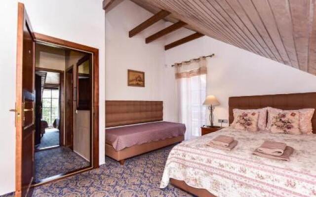 Rusne Villa