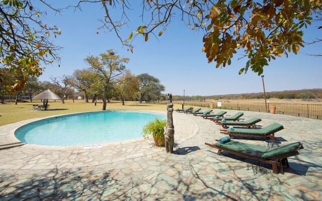 Hwange Safari Lodge