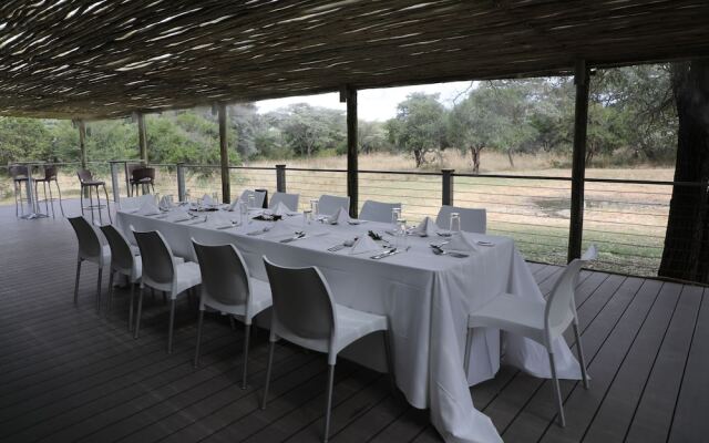 Monate Game Lodge