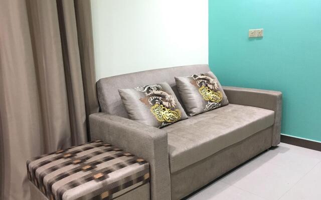Laze by Somerset Inn