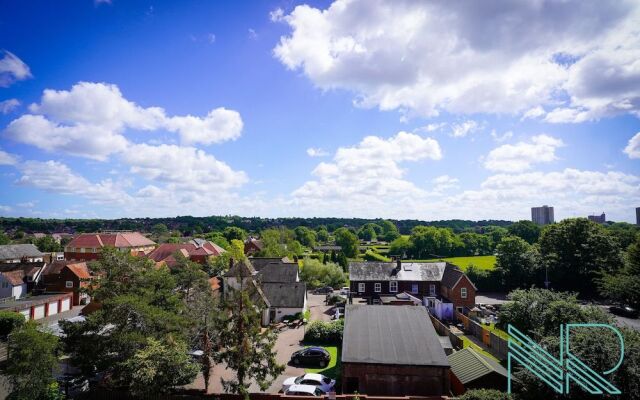 Luxury Stevenage Town Centre Apartment