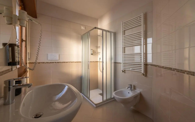 Hotel Miralago