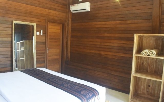 Adara Beach Hut