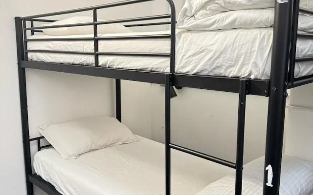 Rahman Hostel - Manchester