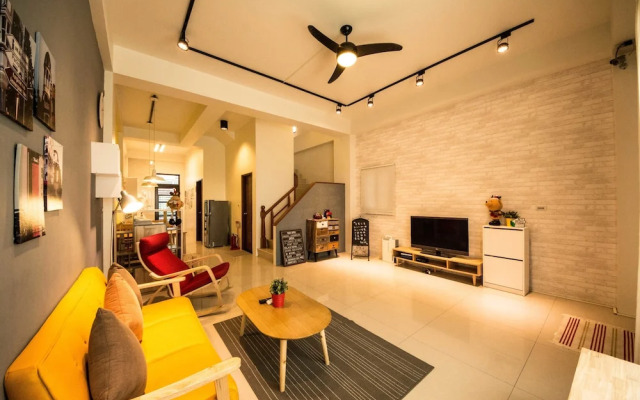 Green Field & Sunshine