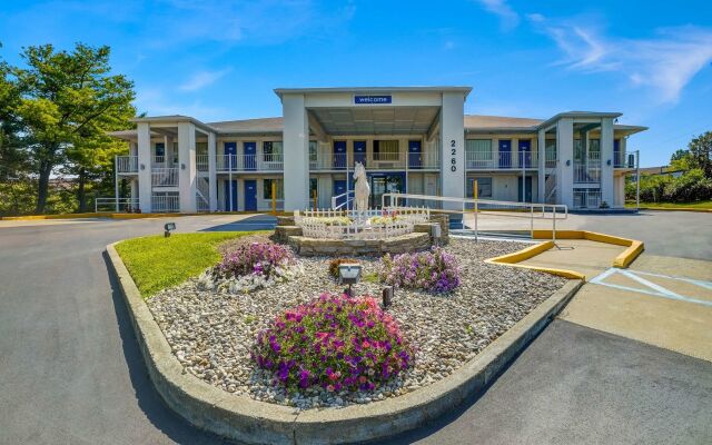 Motel 6 Lexington East