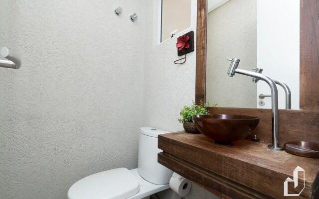 Triplex com 03 suítes e hidromassagem