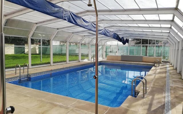 ATOCHA FRIDA HOUSE, Stylish apartment summer swimming pool close metro