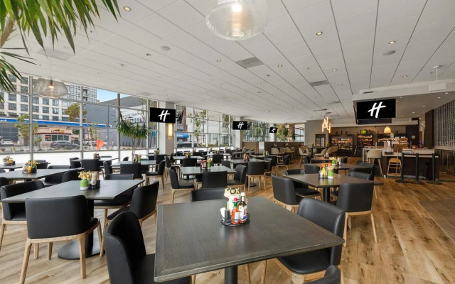 Holiday Inn Golden Gateway by IHG