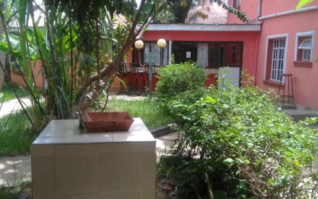 Elsam Mariot guest House