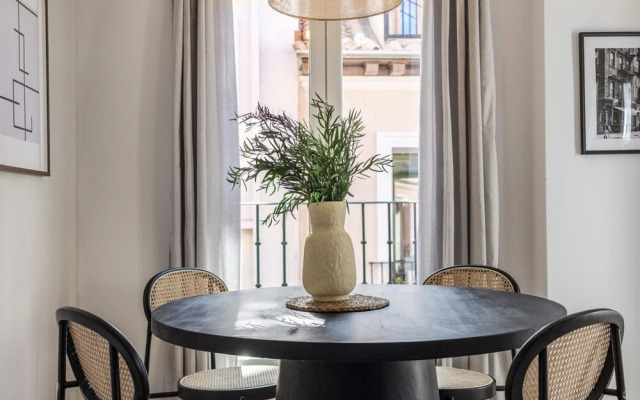 Bowie - 1 Bedroom Pool in Chueca