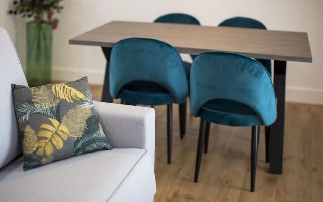 Apartamentos Petronila 1881