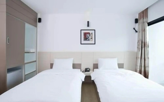 Siam Grand Hotel