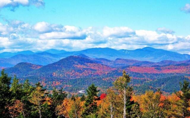 Tentrr - the Look Out at Chill Hill