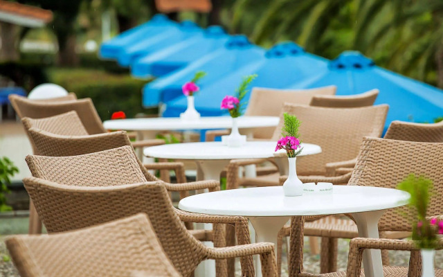 Xenios Port Marina Hotel
