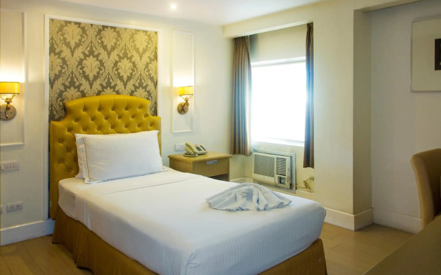 Hotel St Ellis