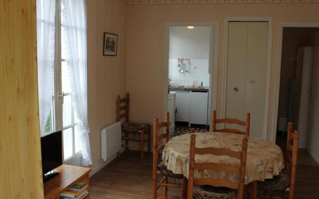 Appartement La Roche-Posay, 1 pièce, 4 personnes - FR-1-541-8