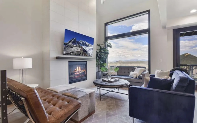 Fairway Springs by Luxury Mountain Desti