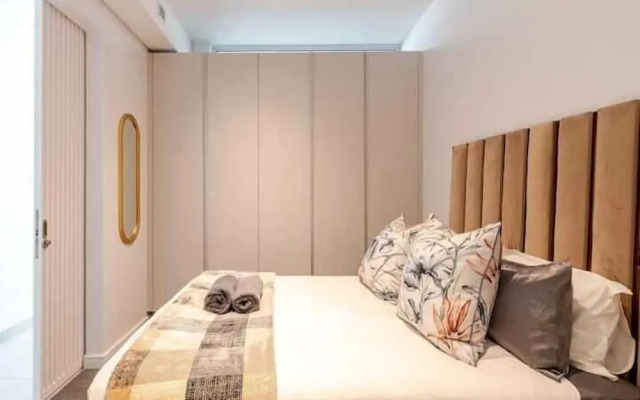 The Rubik Deluxe Apartment