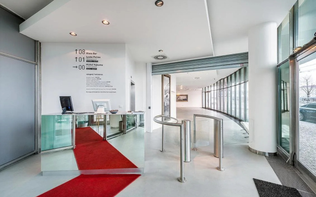 Dancing House - Tancici dum