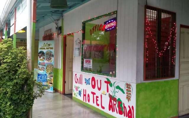 Chill Out Arenal Hostel