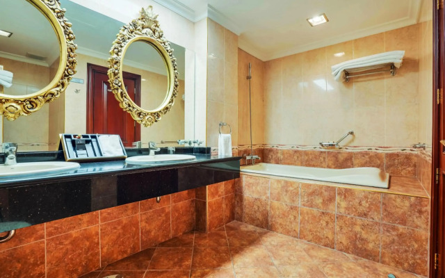 ABC Hotel