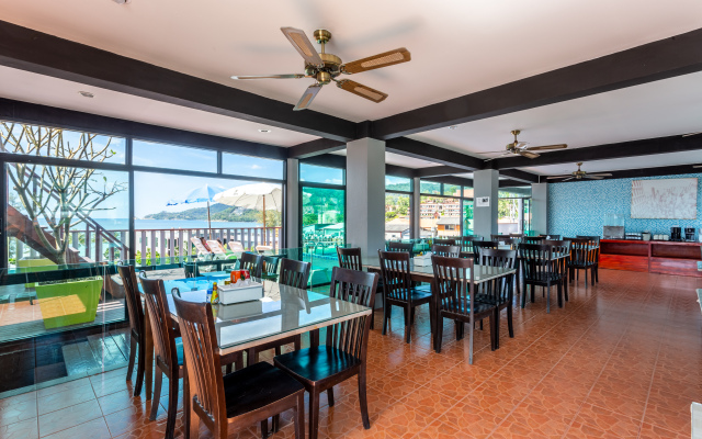 7Q Patong Beach Hotel