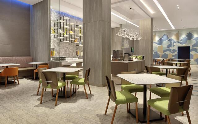 Holiday Inn Express Jakarta Wahid Hasyim by IHG