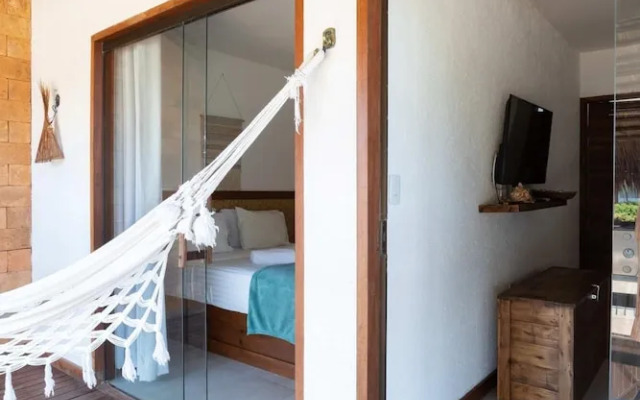 Maravilhosa Casa com Piscina em Frente Praia