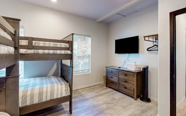 Hillside Hideaway #603