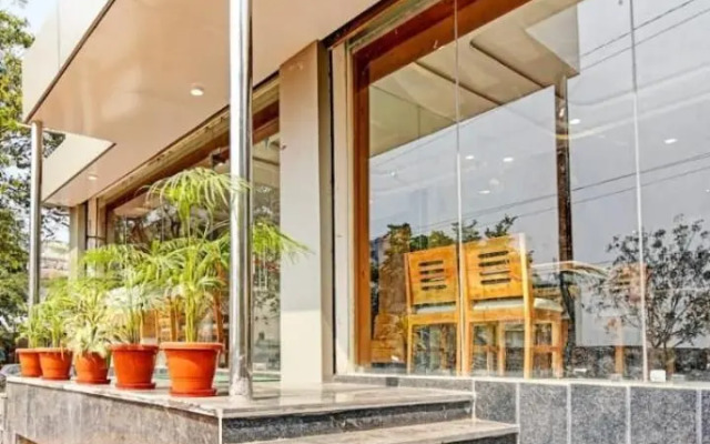 Hotel Elysian Premium