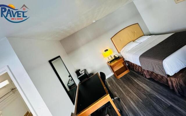 Travel Inn & Suites