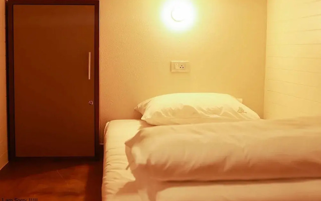 Shanti Hostel