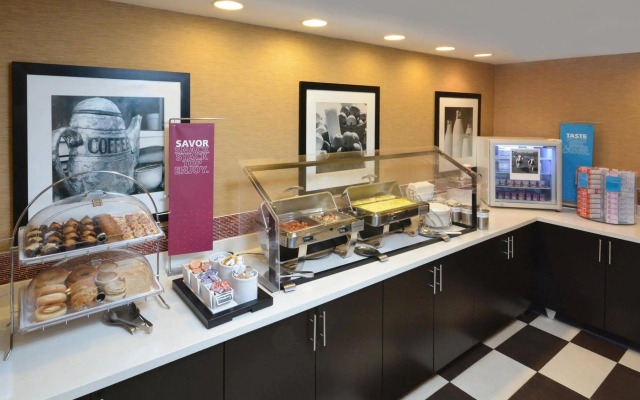 Hampton Inn Raleigh-Capital Blvd. North