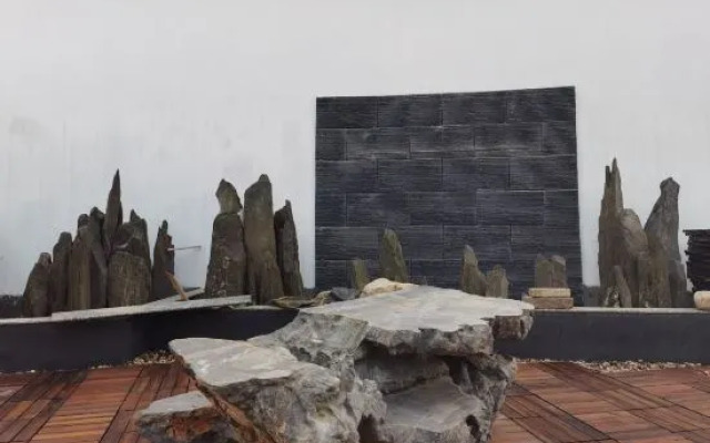 Jiuhua Mountain Guizhaoshan Residence