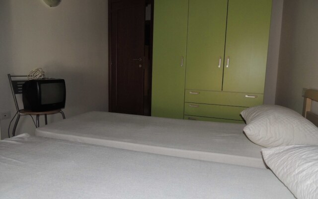 Affitti Giacomo Lenzi 1