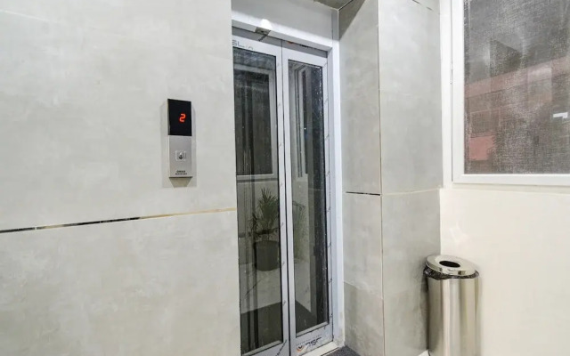 Fabhotel Ssr Ikon Suites