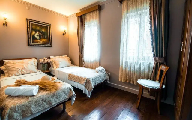 Biz Otel